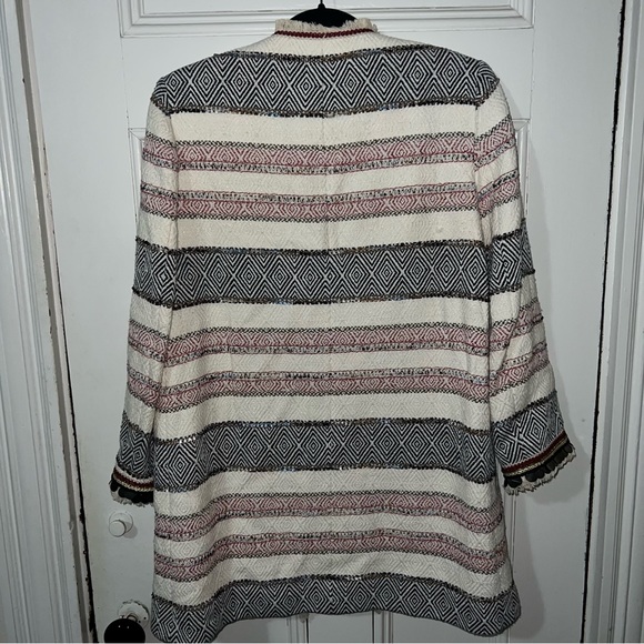 Zara Woman Sequin Lined Tweed Open Blazer. Excellent Condition - Picture 4 of 6